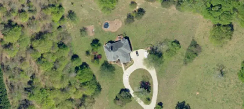 Lots/Land / Acreage