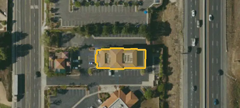 Fully Leased Mixed-Use Property