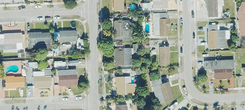 Vacant Duplex with Private Entrances