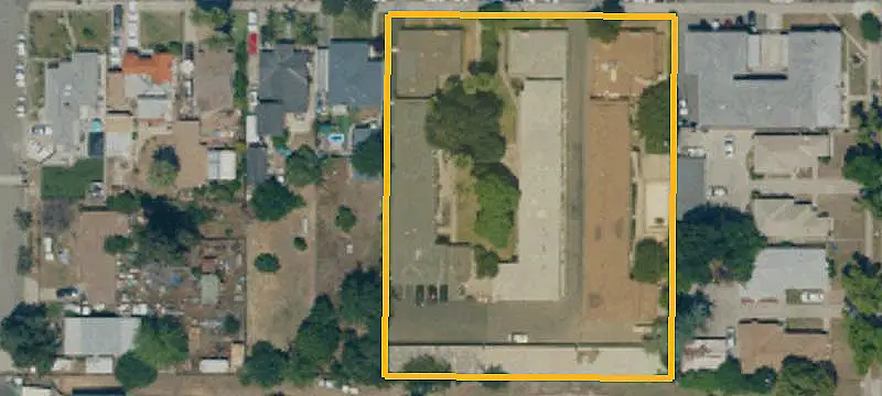 Eight-Unit Apartment Building