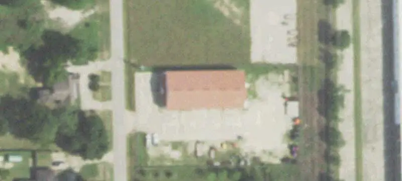 Fenced Flex Space with Yard