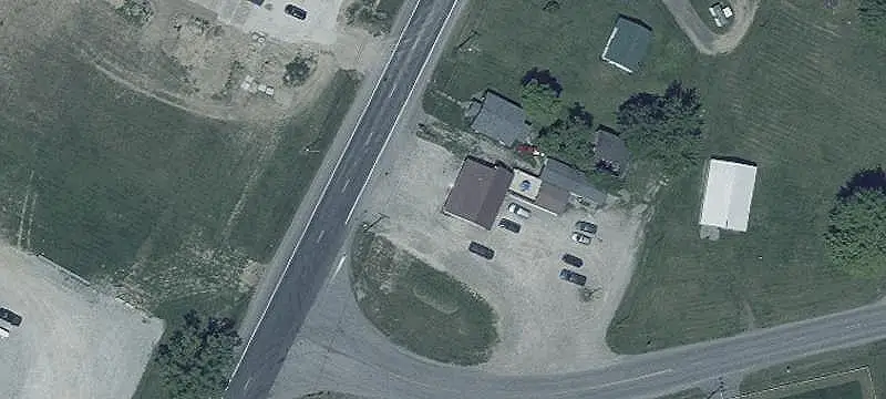 Bar Property With Additional House