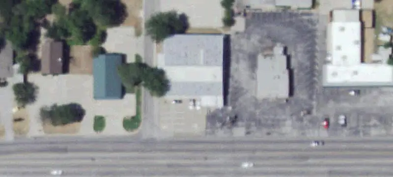 Dock-Loading Warehouse