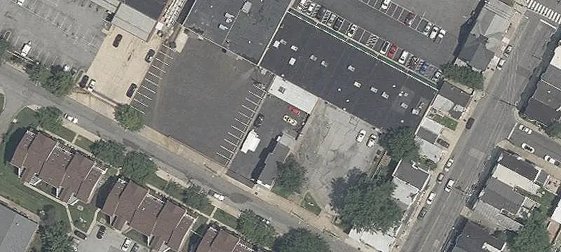 Live-Work Property with Garage