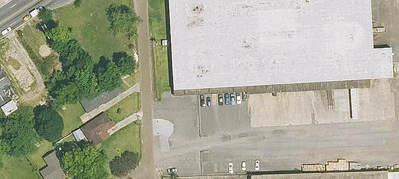 Warehouse with Fenced Yard