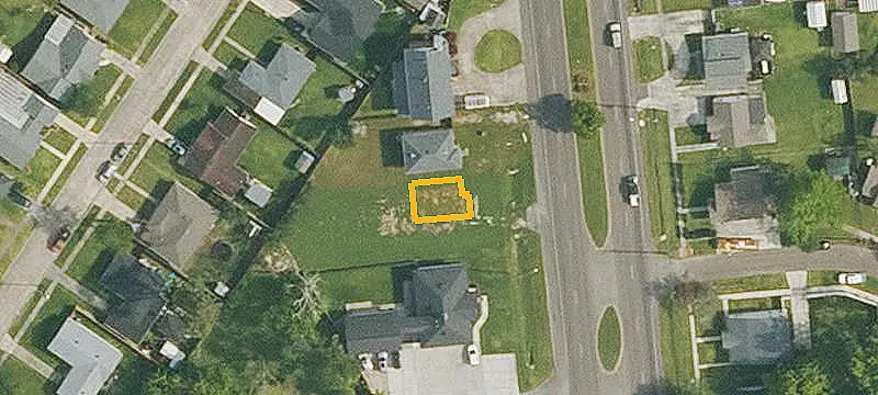 Commercial Land