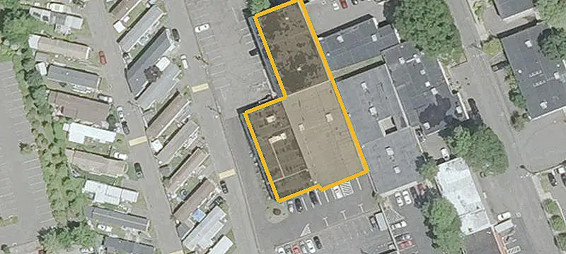 Flex Building with Loading Access