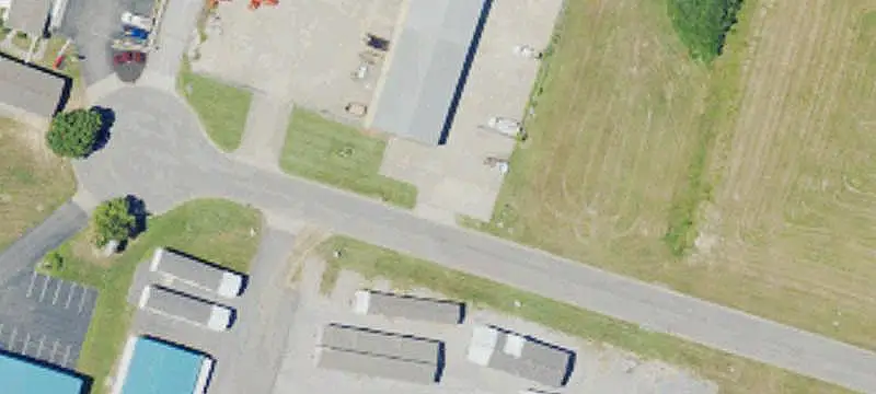 Fenced Flex Space with Warehouse