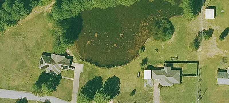 Restaurant Building With Land