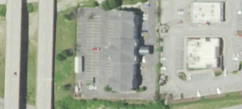 Shopping Center with Flexible Suites