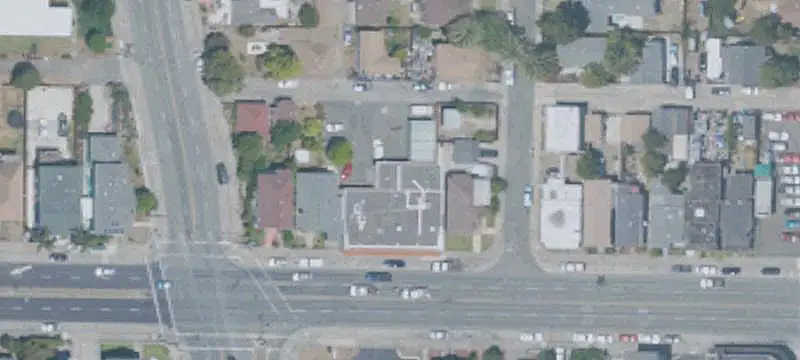Three-Unit Retail Building