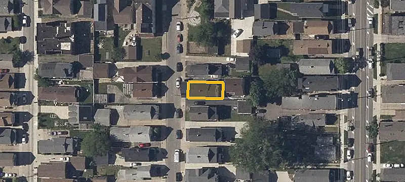 Six-Unit Apartment Building