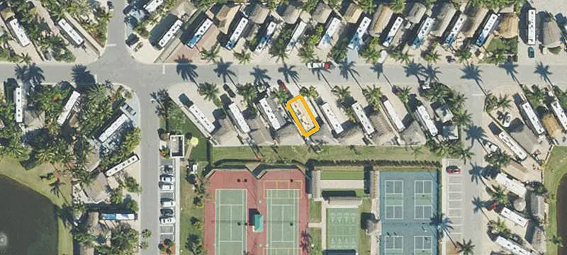 Recreation Lot with Tiki Hut