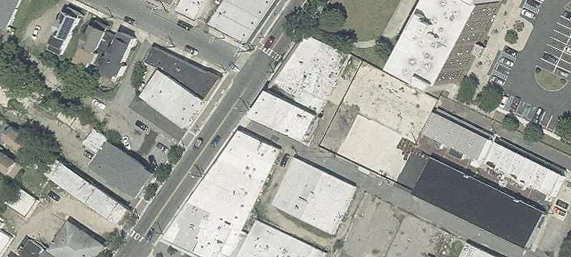 Grocery Property With Apartments