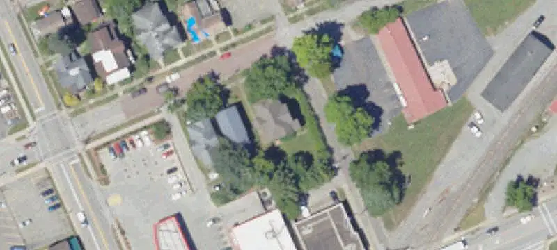 Two-Level Mixed-Use Property
