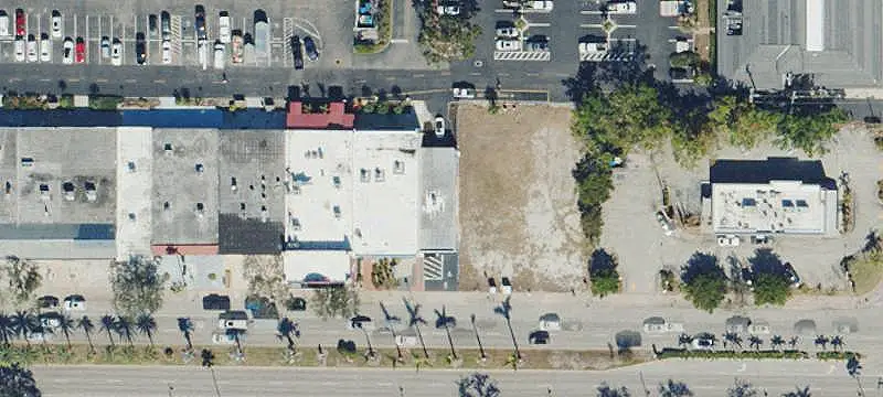 Retail Space with Rear Parking