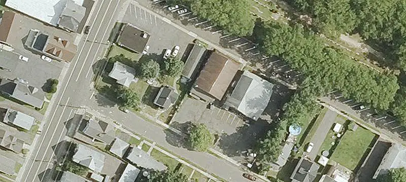 Two-Level Bar & Pub Property
