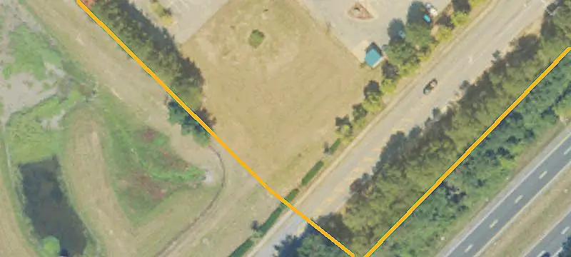 Rough-Graded Commercial Land