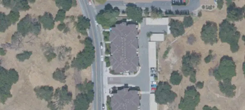 Apartment Building With Tandem Garages
