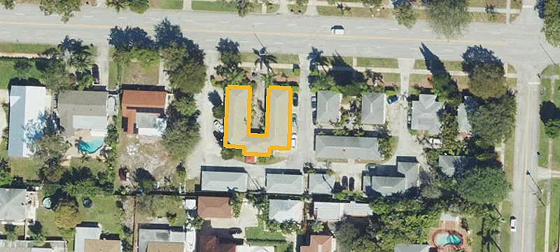 22-Unit Apartment Property with Garages