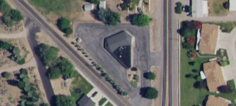 Office Building with Dual Access