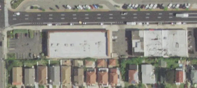 Mixed-Use Building with Fitness Tenant