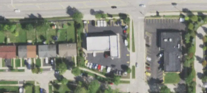 Two-Unit Auto Shop Building