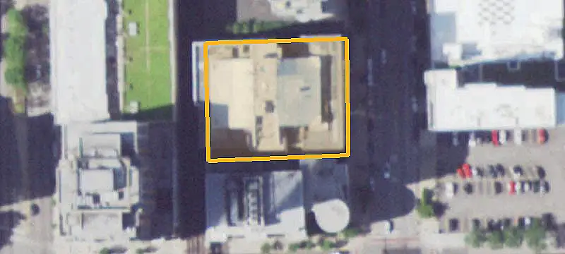 Interconnected Mixed-Use Office Property