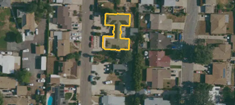 16-Unit Apartment Property