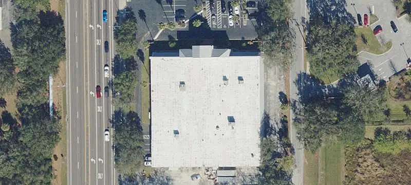 Showroom Building with Fenced Yard