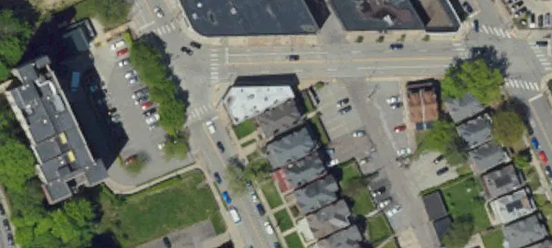 Street-Front Flex Space