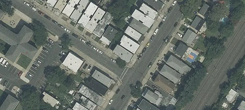 Mixed-Use Property with Restaurant/Bar