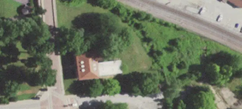 Three-Story Specialty Property
