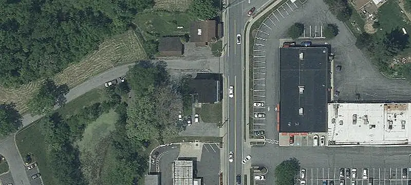 Fully Leased 5-Unit Apartment Building
