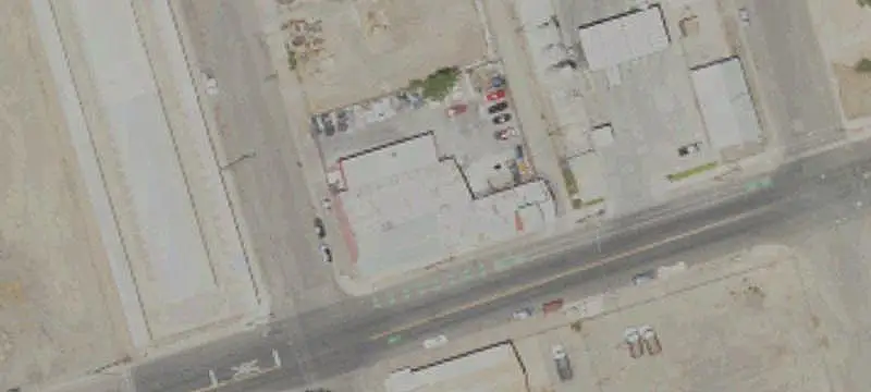 Multi-Tenant Auto Service Building