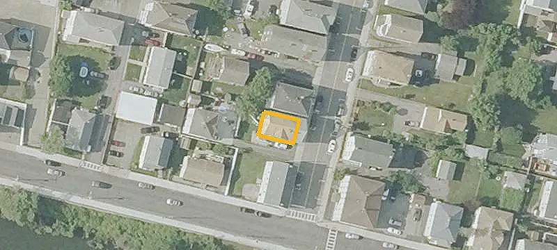 18-Unit Furnished Apartment Building