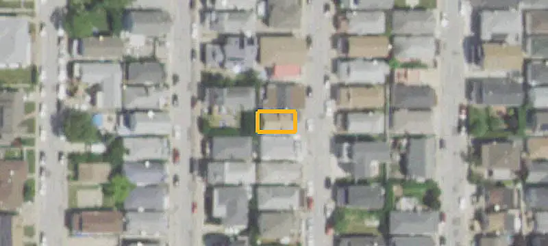 Duplex With Basement And Garage
