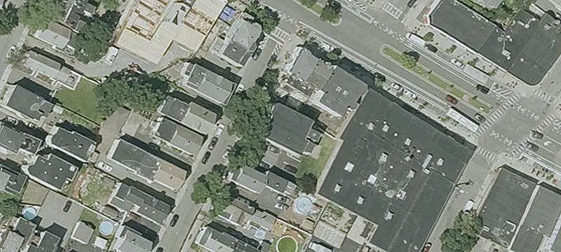 Renovated 6-Unit Apartment Building