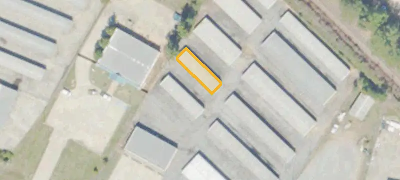 Self-Storage Facility Near Shopping