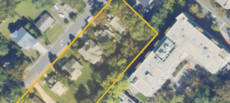 Office Unit Near Metro