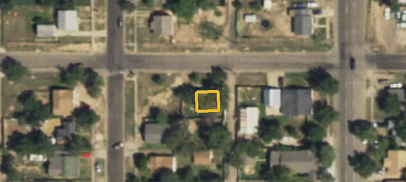 Triplex with Mixed Unit Layout