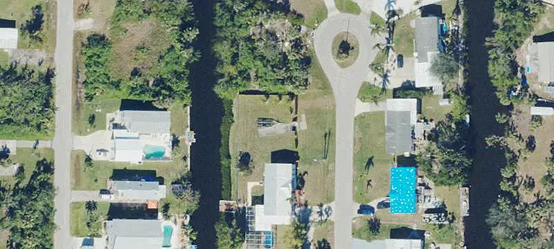 Lots/Land