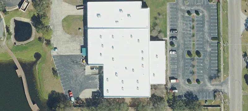 Manufacturing Building with Divisible Layout