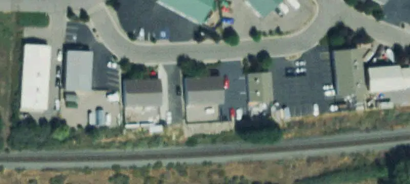 Two-Bay Warehouse with Storage Yard