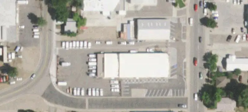 Flex Space with Outside Storage