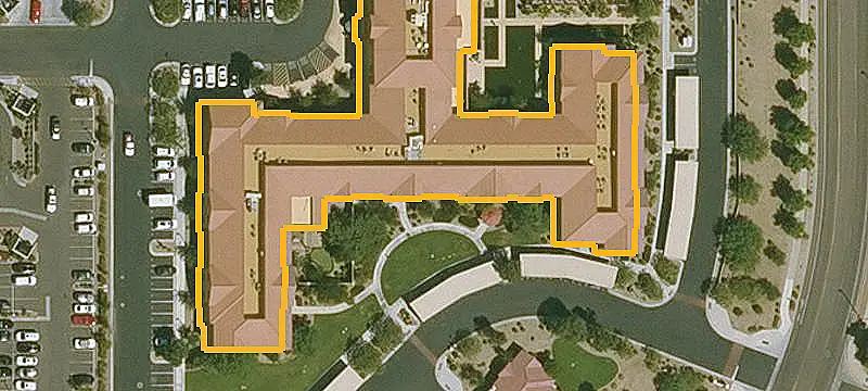 New Multi-Tenant Shopping Center