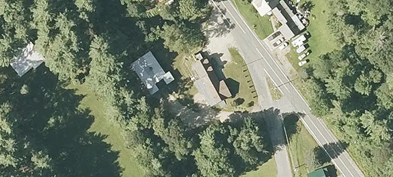 4-Unit Apartment Building
