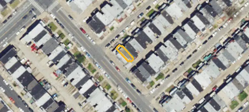 Two-Unit Duplex with Independent Apartments