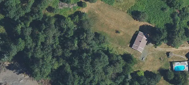 Level Waterfront Land