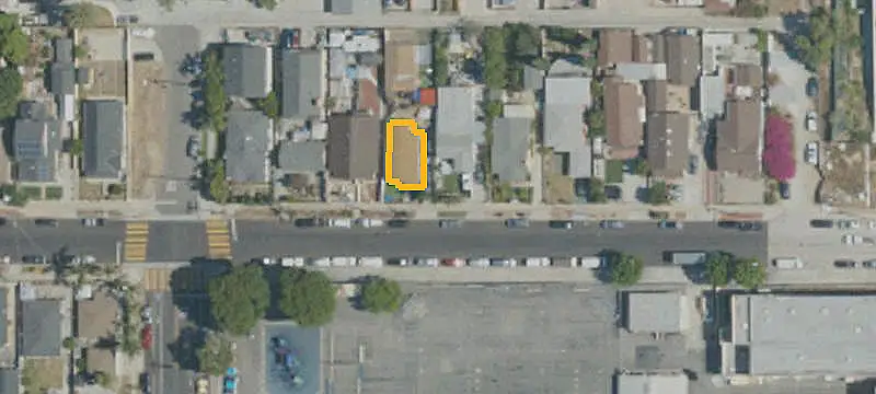 Two-Unit Duplex with Private Yards